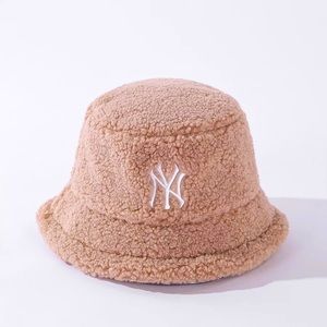 NY Fur Bucket Hat
